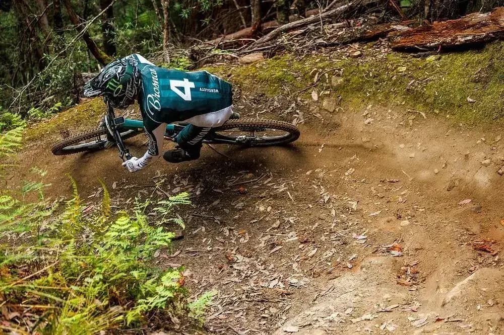 Downhill vs Enduro Which is Harder? Get Insights from Top Mountain Bike Riders